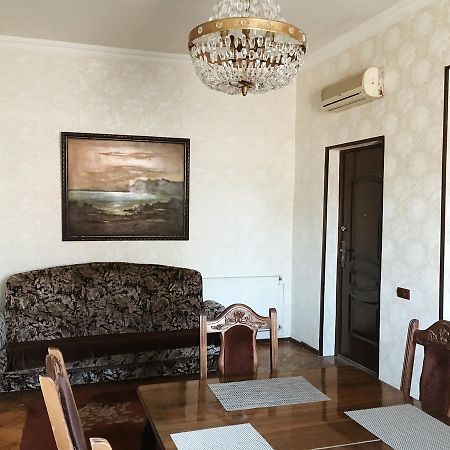 Eka Guest House Batumi Zewnętrze zdjęcie