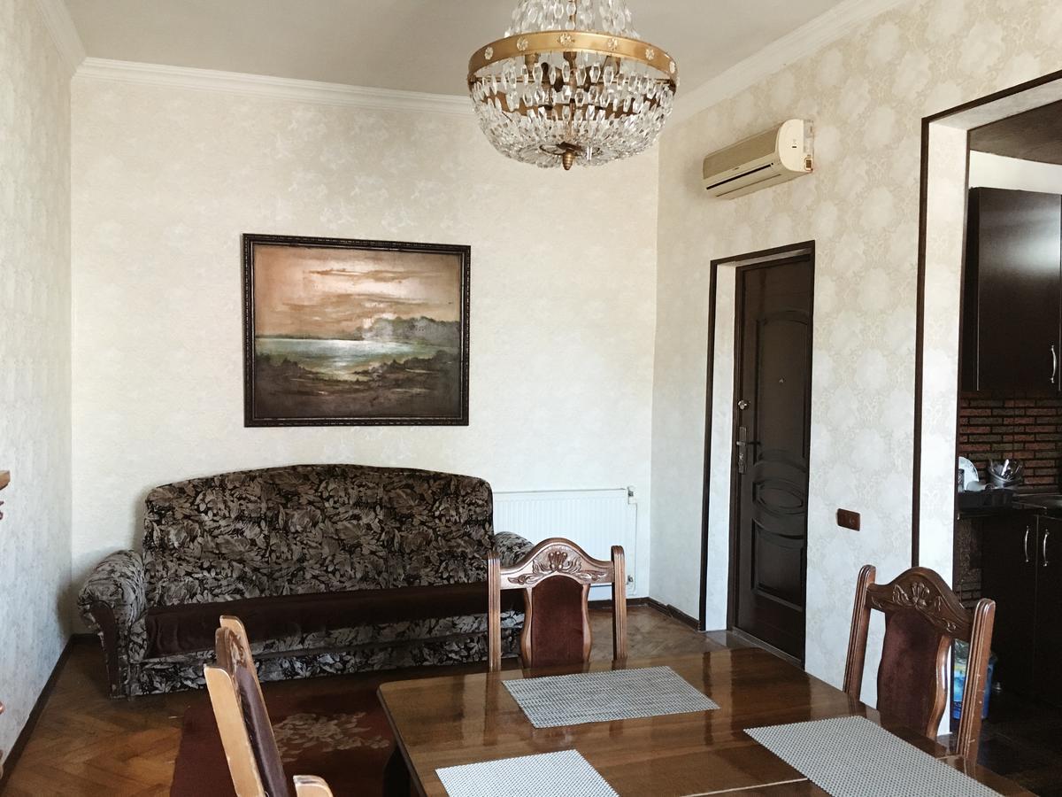 Eka Guest House Batumi Zewnętrze zdjęcie